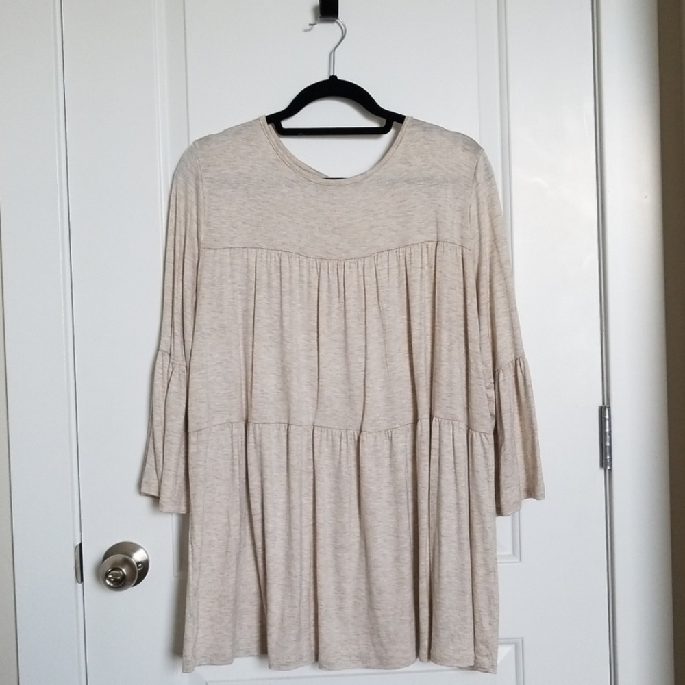 *NEVER WORN* Oatmeal Peasant Top